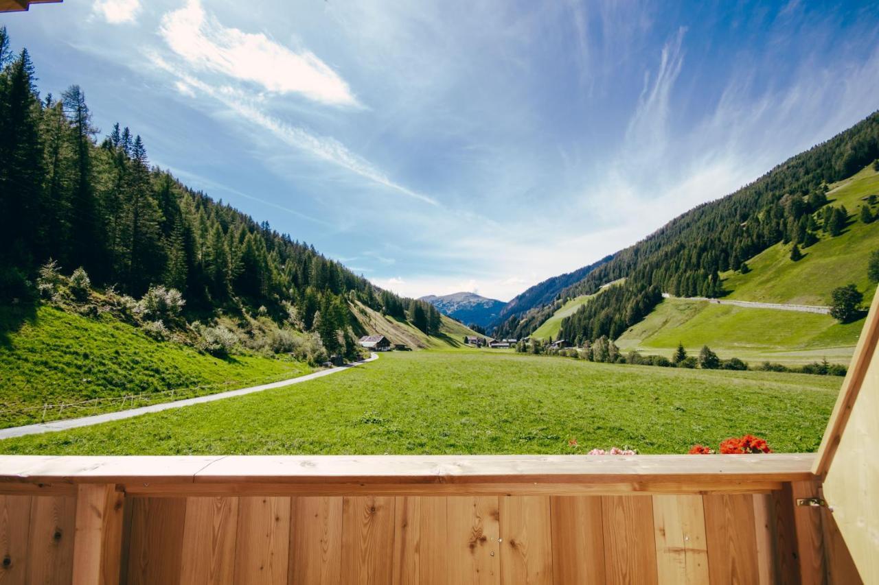 Nedererhof - Zimmer Edelweiss Mit Gemeinschaftskueche Schmirn Exterior photo